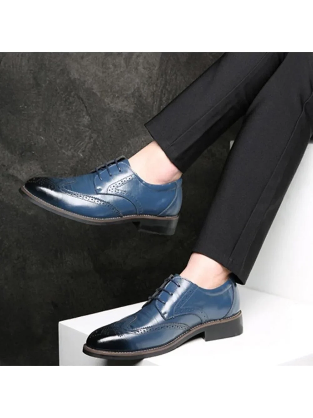 Stylish Men's Manmade Leather Lace-up Formal Dress Wingtips Oxfords Shoes